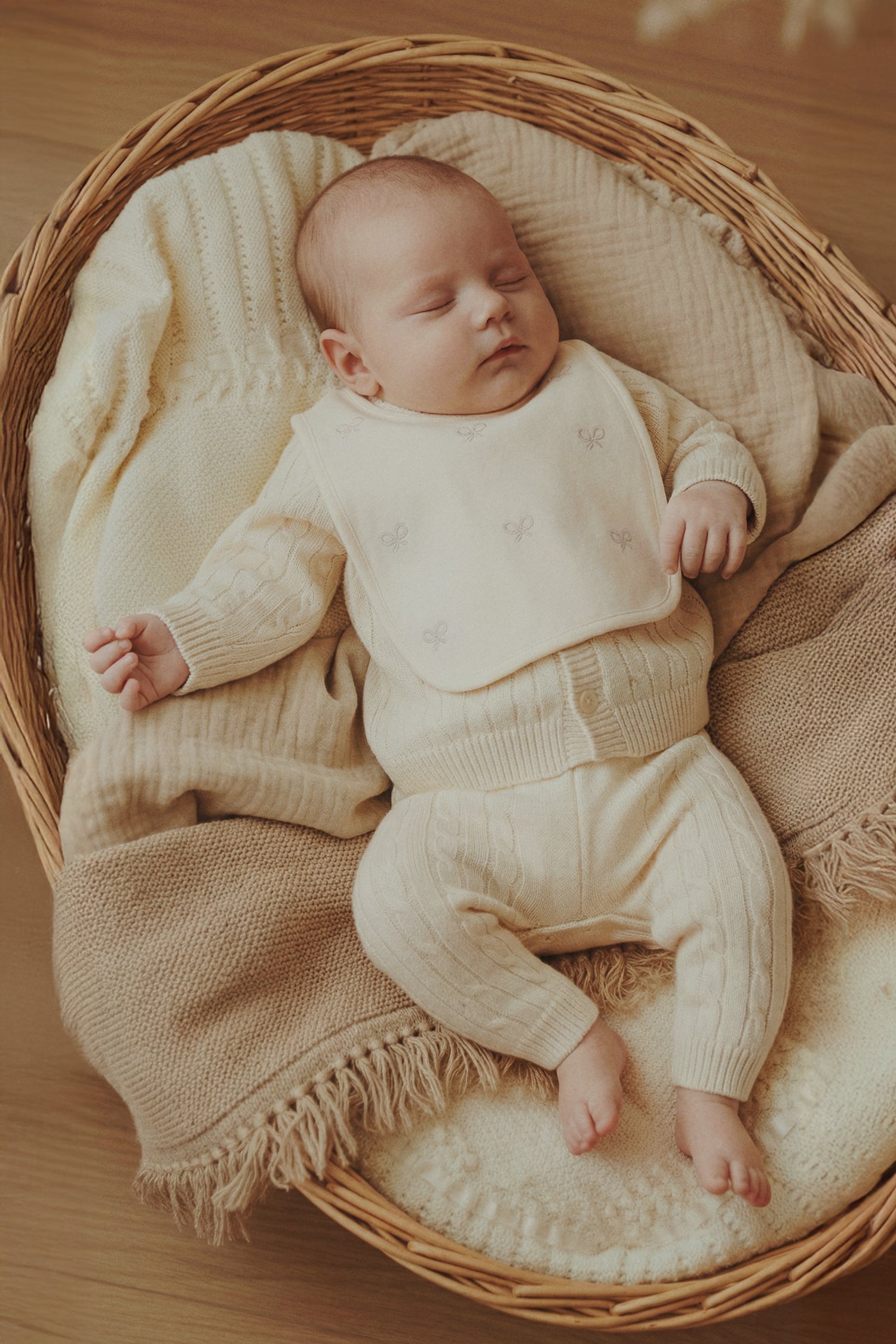 Babero baby miniraqueta beige medio