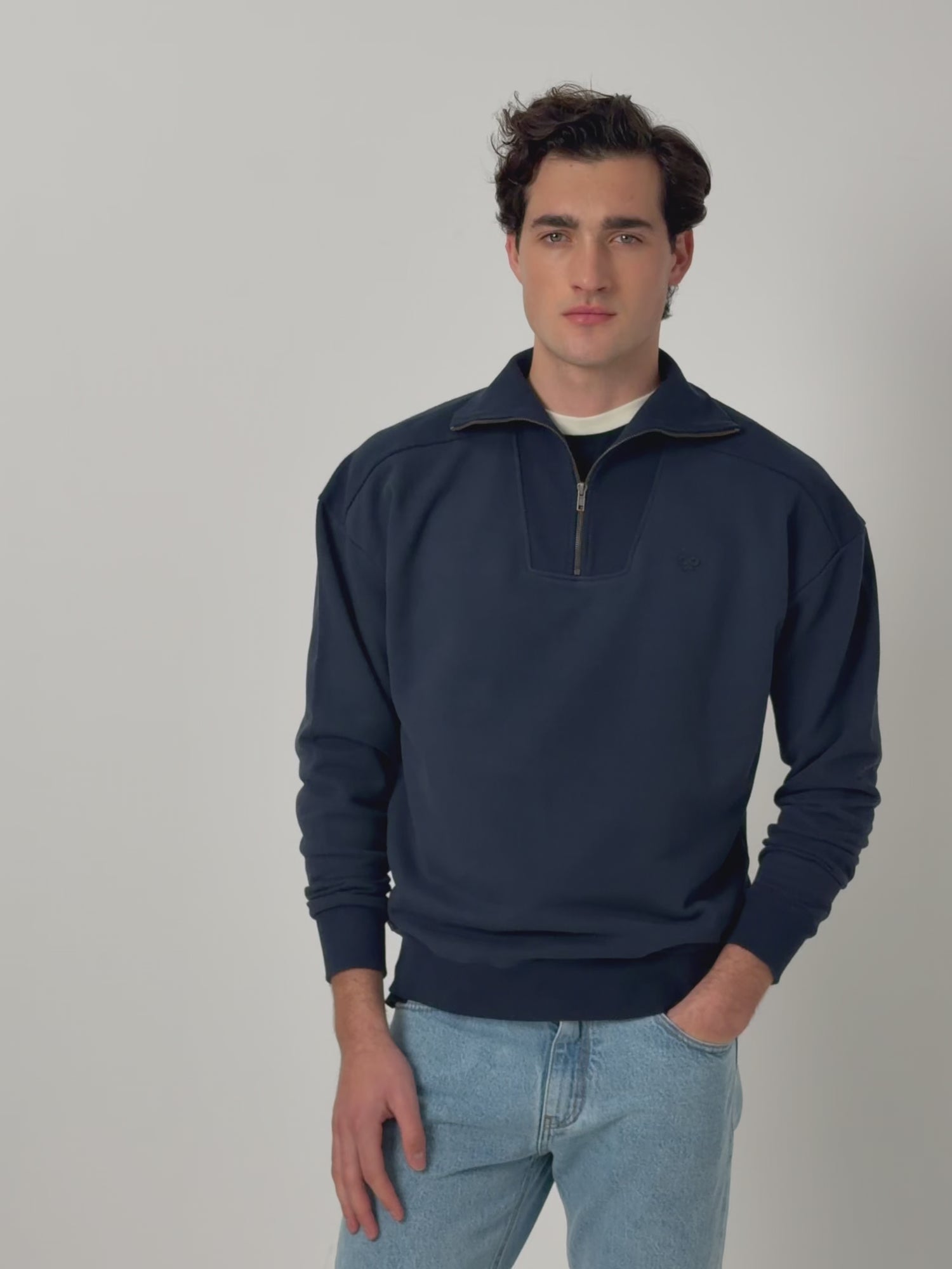 Cruise navy blue half-zip sweatshirt