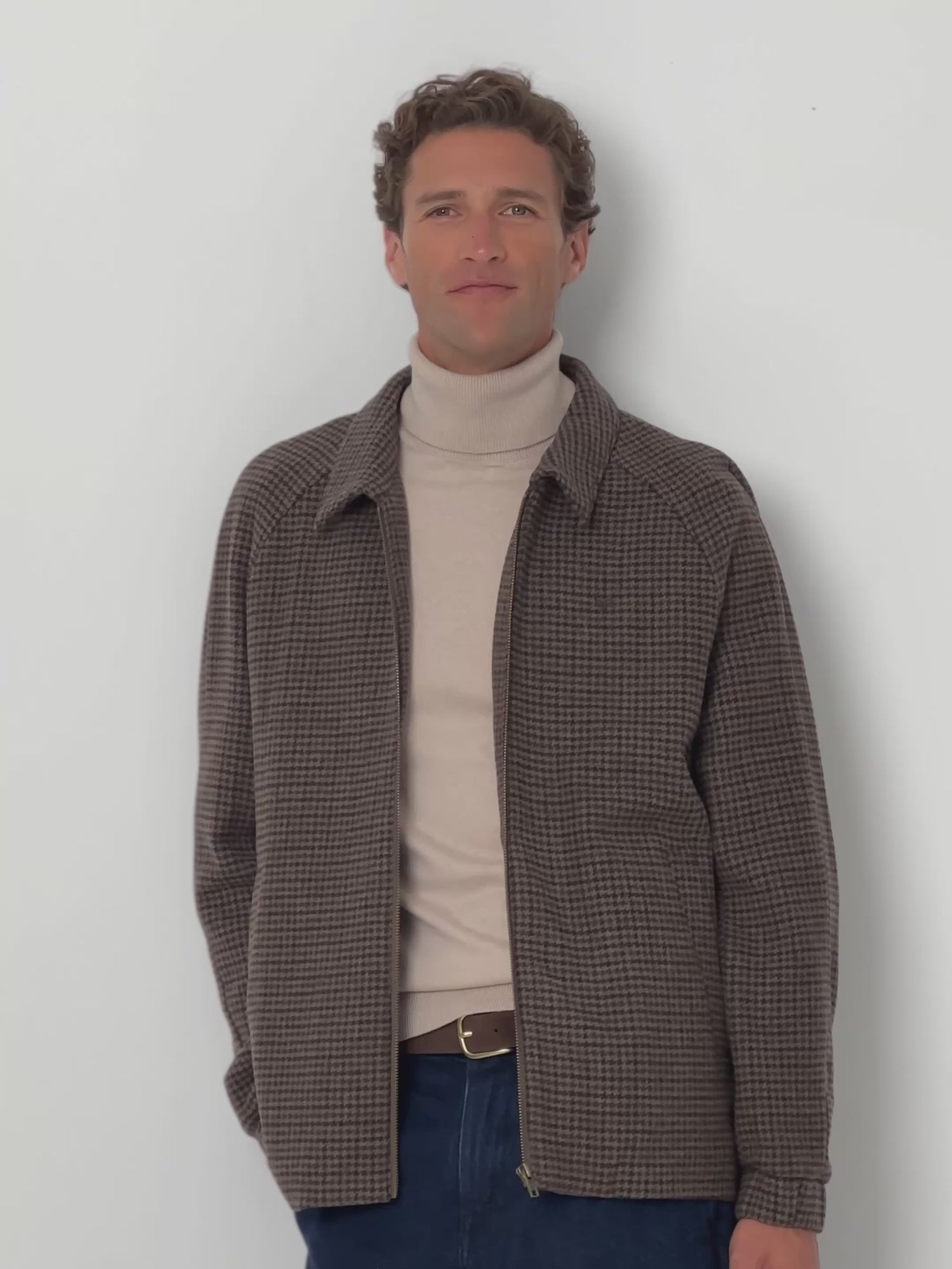 Cazadora pata de gallo verde marron