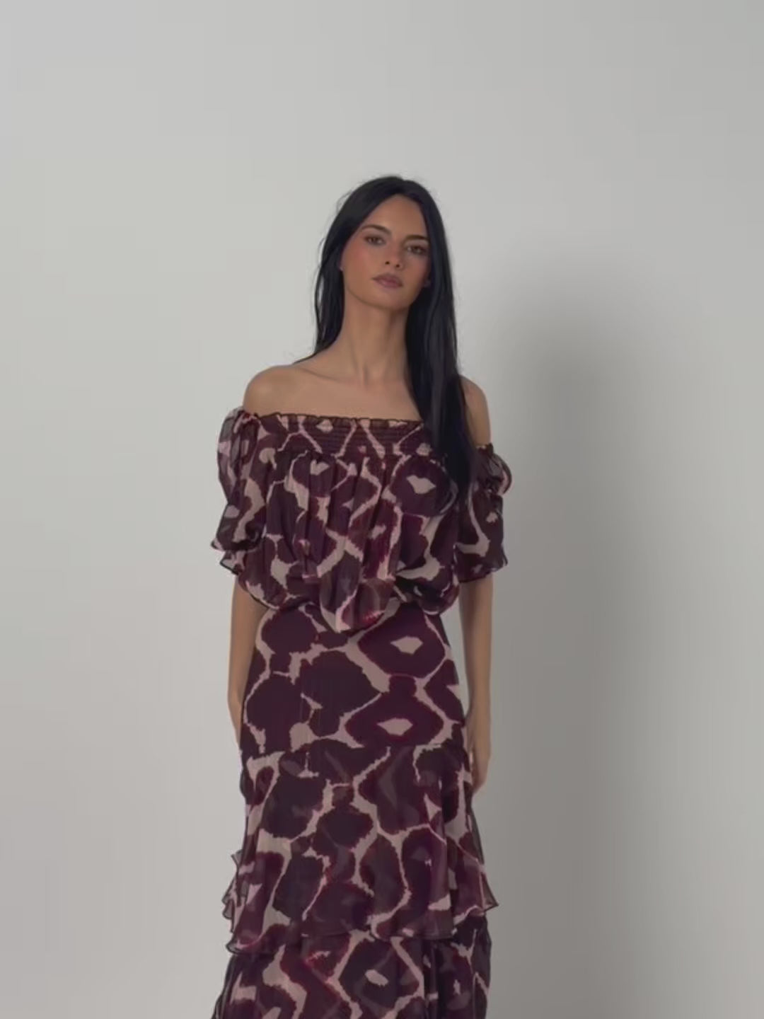 Blusa fruncida estampado marrones