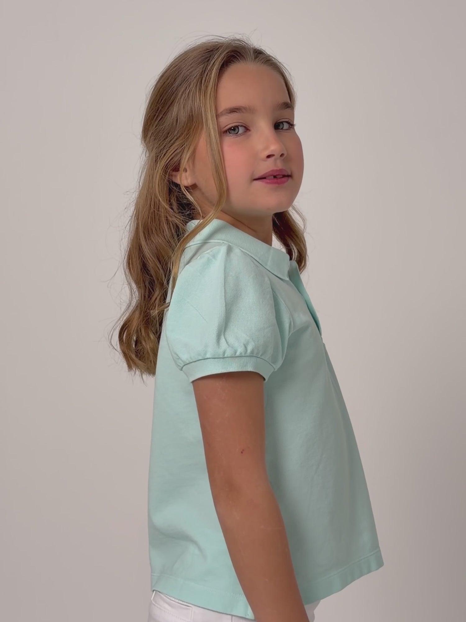 Polo girl manga abullonada verde claro