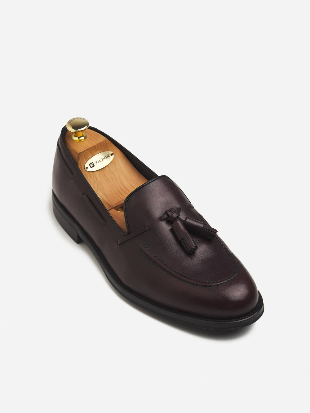 Zapato vestir borlas burdeos mate