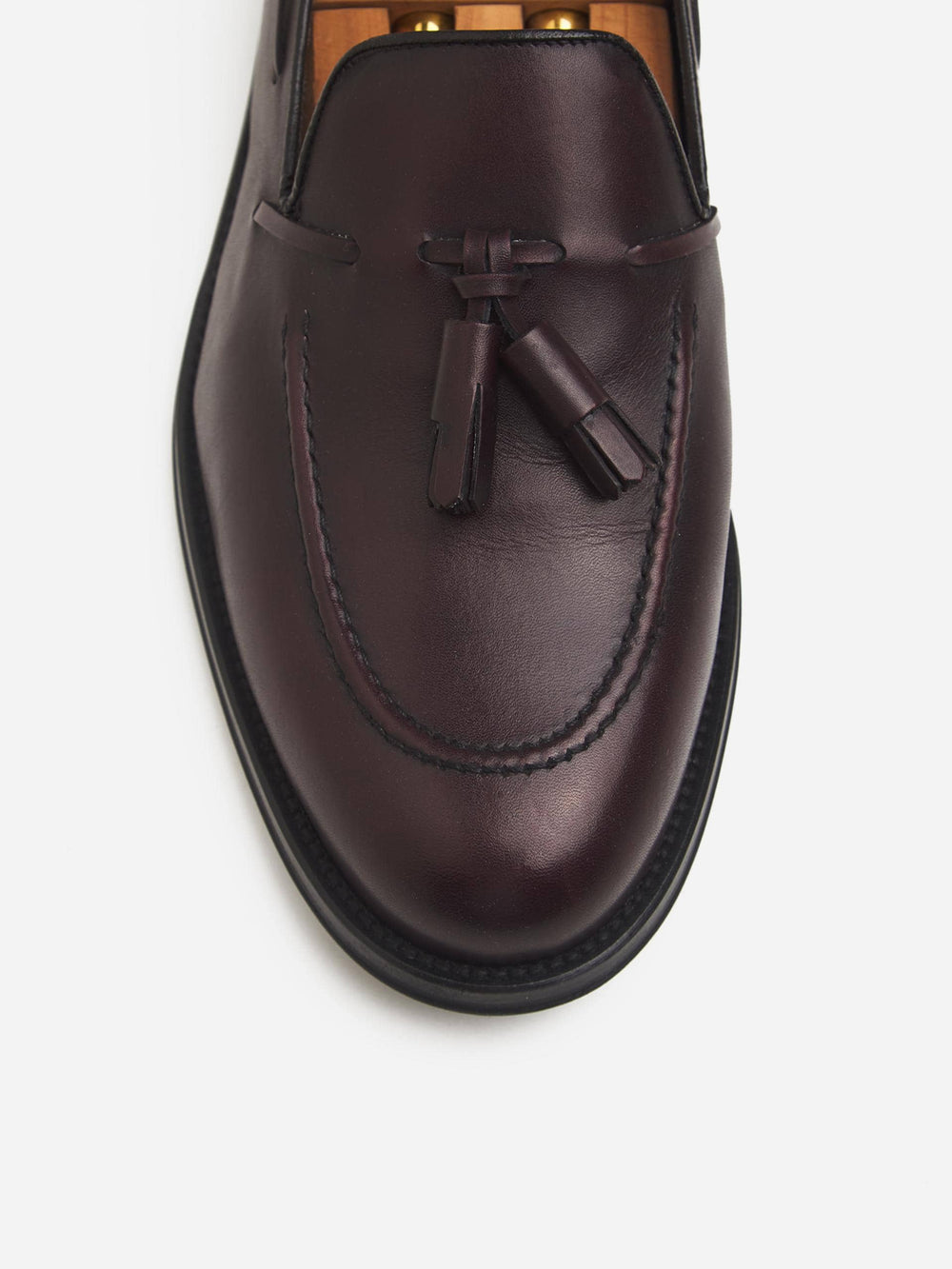 Zapato vestir borlas burdeos mate